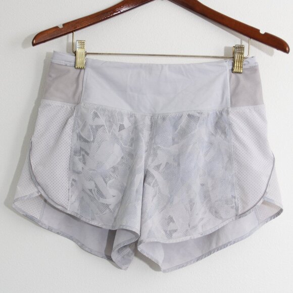 Lululemon Real Quick Short Perforated 3.5" Jasmine White Multi High Rise Liner 6 - Picture 2 of 16